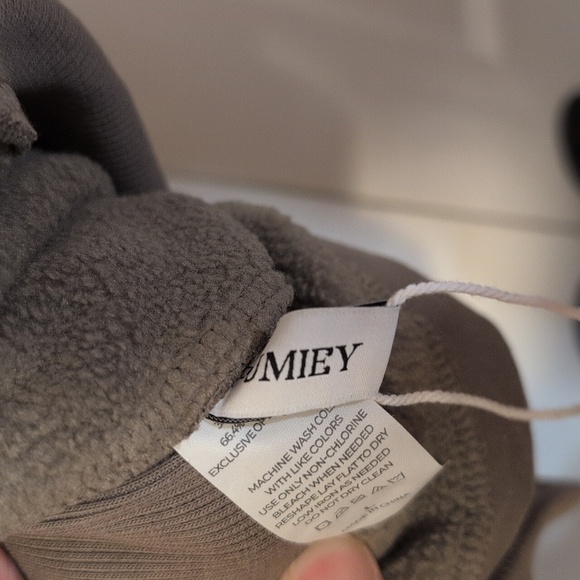 Pumiey Taupe Olive Green Oversized Crewneck Women's Size L Sweatshirt NWT - Picture 7 of 11